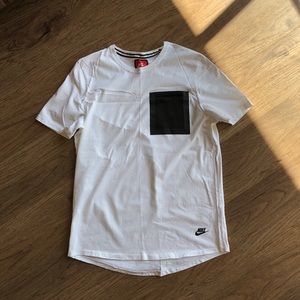 NIKE Men's T-shirt (White / Large)